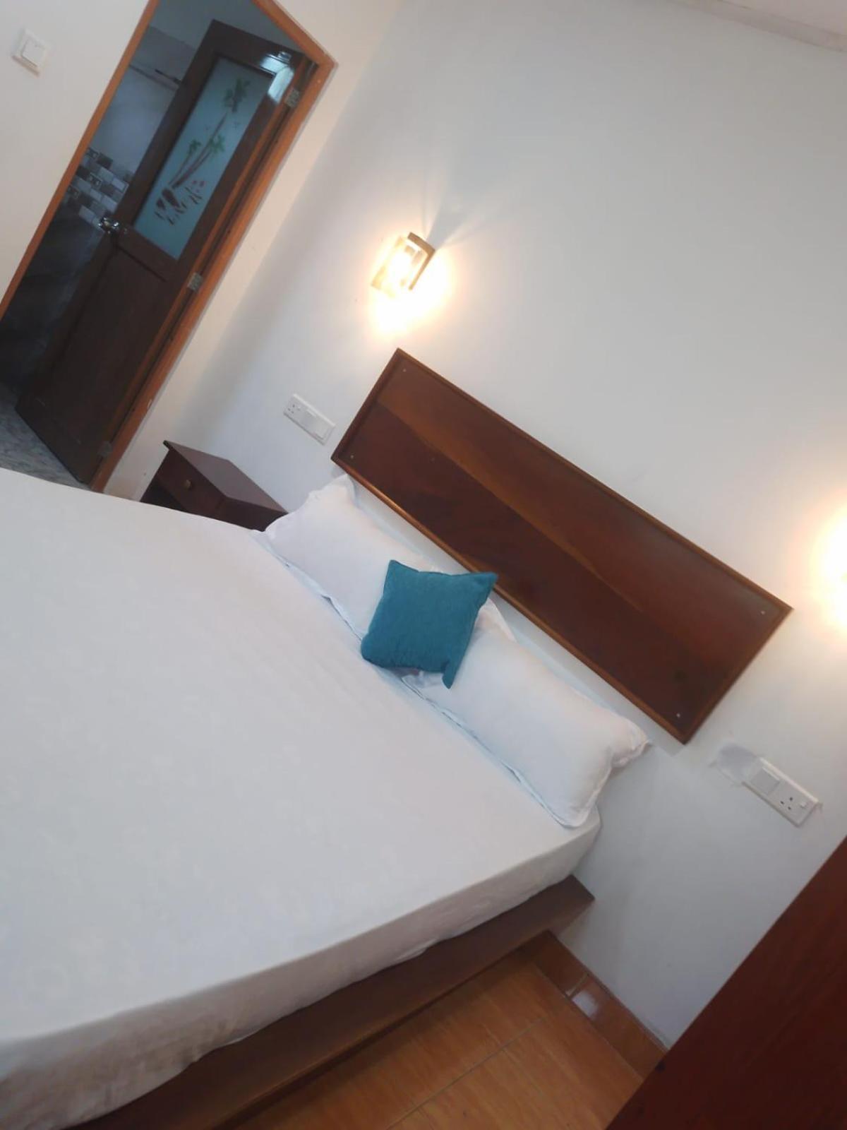 Subhas Apartment Unawatuna
